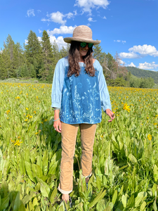 Floral Blouse: Size 12-14