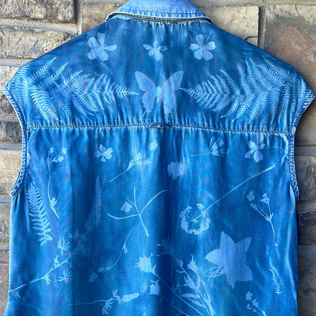 Calvin Klein Button Up Short Sleeve Tunic: Small